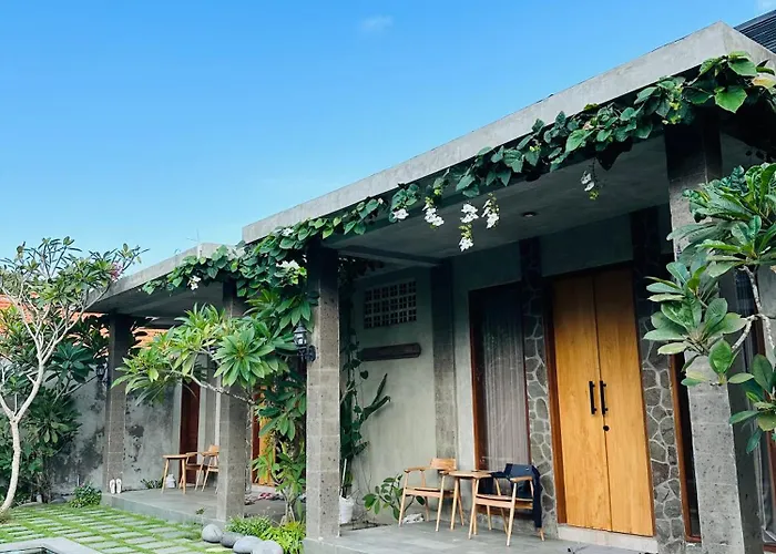 D'ulu J In Near アパート ウルワツ